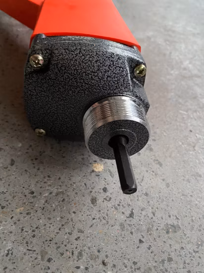 Petit vibrateur de béton portatif électrique pratique